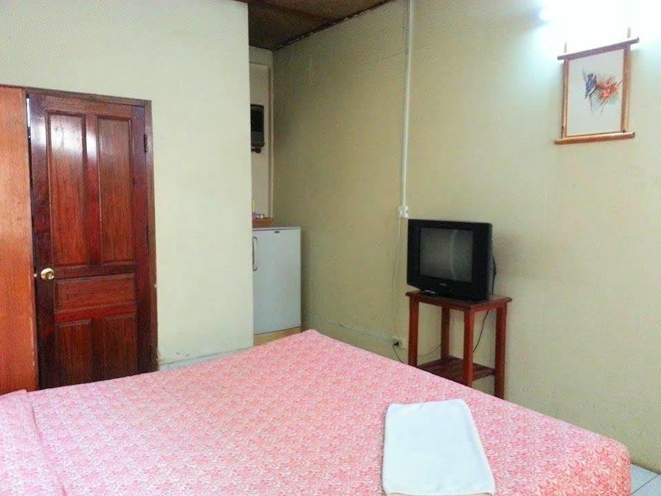 Villa Sisavad Guesthouse Vientiane Eksteriør billede